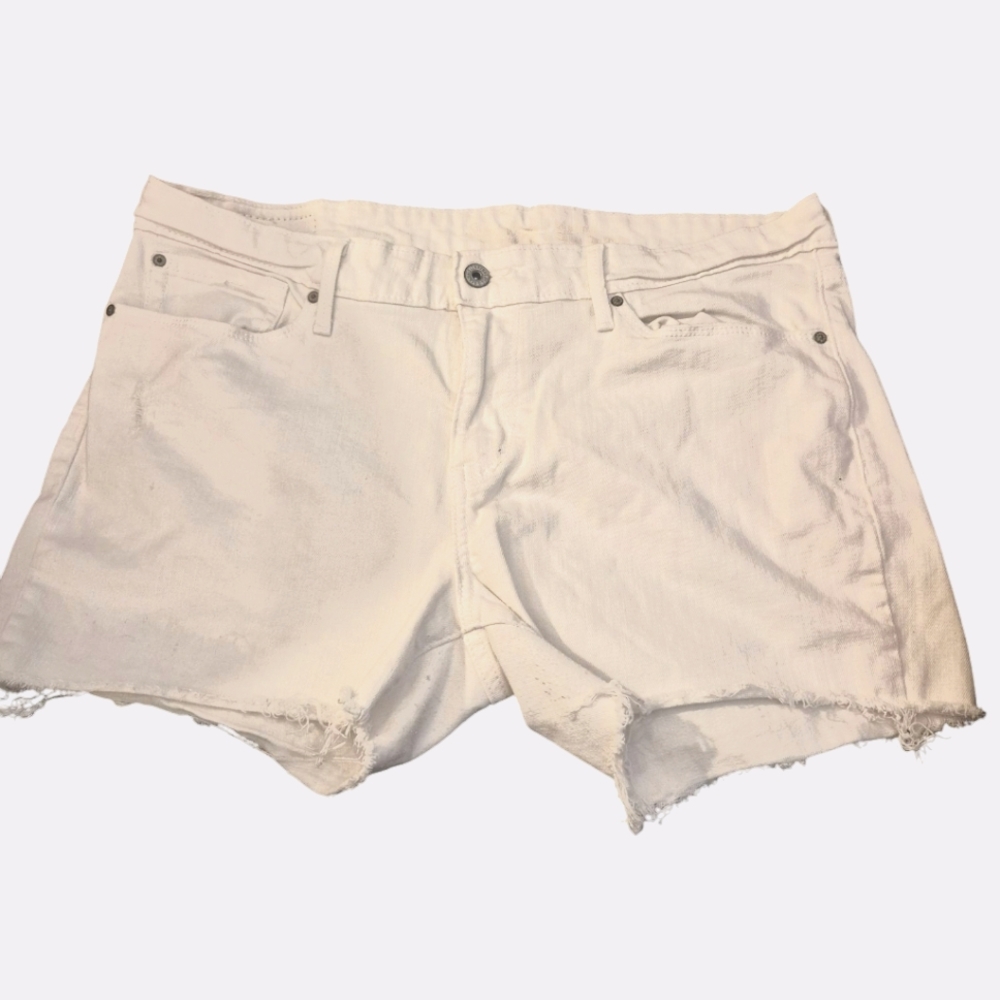 Signature Levi White Jeans Shorts